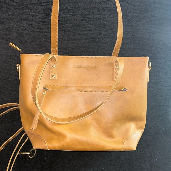 Montana West Handbags - Montana West Camel Leather Tote